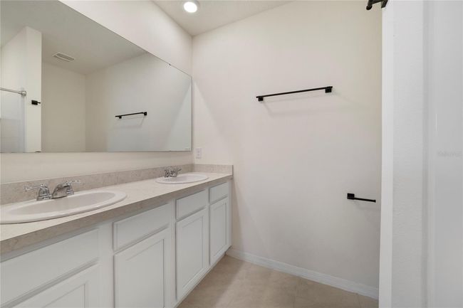 2827 Turnstone Run, House other with 3 bedrooms, 2 bathrooms and null parking in Harmony FL | Image 13