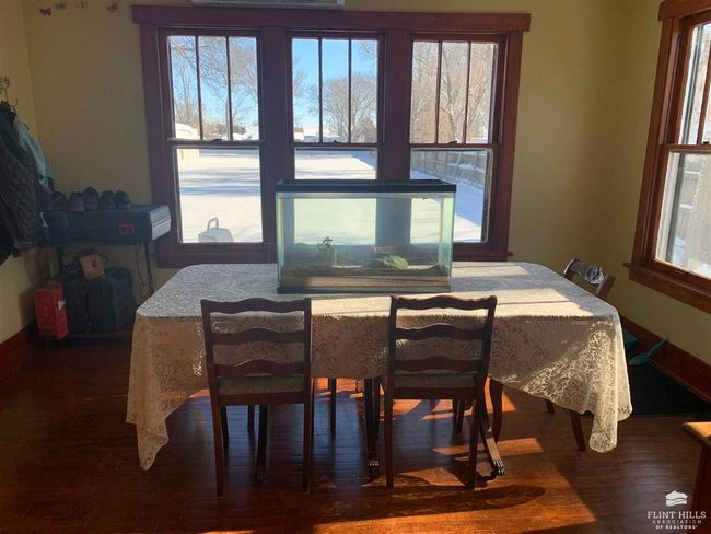 708 S Cedar St, House other with 3 bedrooms, 3 bathrooms and null parking in Abilene KS | Image 11