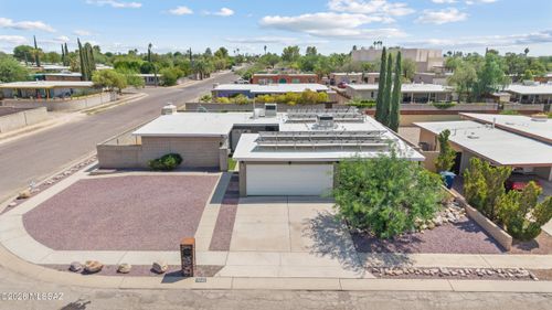 7662 E Waverly Street, Tucson, AZ, 85715 | Card Image