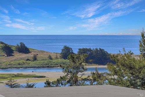 10777 Rock Point Dr, Jenner, CA, 95450 | Card Image