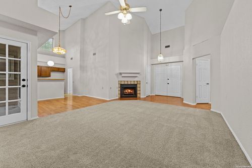 3757 Hunters Gln, Schertz, TX, 78108 | Card Image