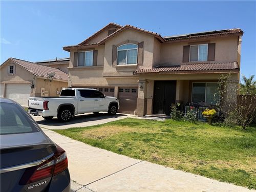 5764 Riverwood Ln, Fontana, CA, 92336-5632 | Card Image