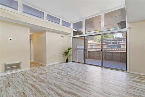 apt-43-346 Carpenter Dr, Sandy Springs, GA, 30328-5044 | Card Image