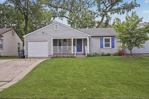 4937 Cincinnati Ave, Tulsa, OK, 74105-4607 | Card Image