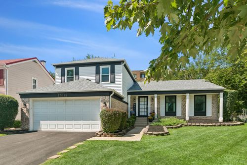 17618 Stonebridge Dr, Hazel Crest, IL, 60429-2012 | Card Image