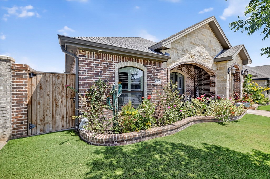 Residential in Midland 3