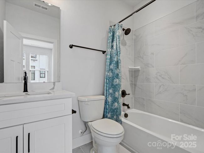 1122 Pegram Crossing Dr, Townhouse with 3 bedrooms, 4 bathrooms and null parking in Charlotte NC | Image 38