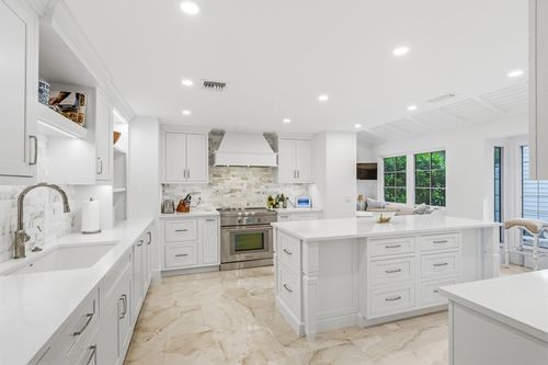 201-1395 Ivy Ct, Vero Beach, FL, 32963-4073 | Card Image