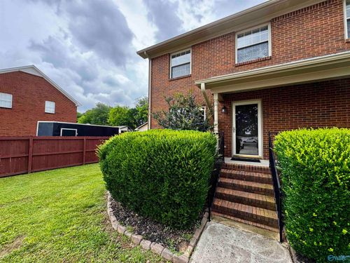 a-1775 Jeff Rd Nw, Huntsville, AL, 35806-1042 | Card Image