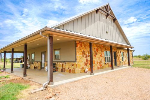 2267 County Road 414, Brady, TX, 76825-7862 | Card Image