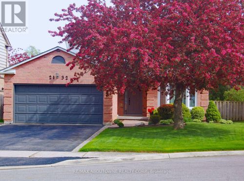 2132 Argon Court, Burlington (Brant), ON, L7R4E6 | Card Image