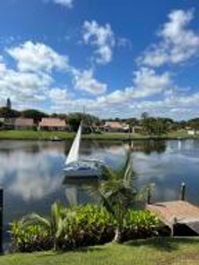 201 - 1740 Nw 20th Avenue, Condo with 2 bedrooms, 2 bathrooms and null parking in Delray Beach FL | Image 1