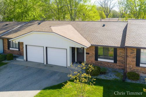 17-75 Old Mill Dr, Holland, MI, 49423-5284 | Card Image