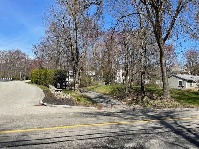 53 Beechwood St, House other with 3 bedrooms, 1 bathrooms and 5 parking in Cohasset MA | Image 13