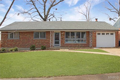 1011 Chartres Ave, Saint Louis, MO, 63132-4015 | Card Image