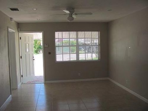 3841 Ne 13th Ter, Pompano Beach, FL, 33064-6143 | Card Image