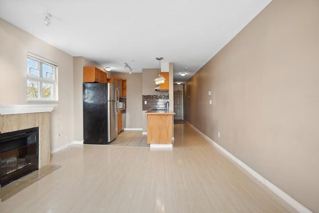 310 - 1988 E 49 Th Avenue, Condo with 0 bedrooms, 0 bathrooms and 1 parking in Vancouver BC | Image 10