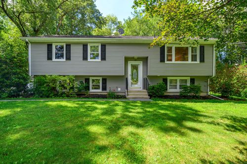 15 Sky Edge Ln, Bethel, CT, 06801-1024 | Card Image