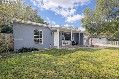 5724 Mckinley St, Hollywood, FL, 33021-4555 | Card Image