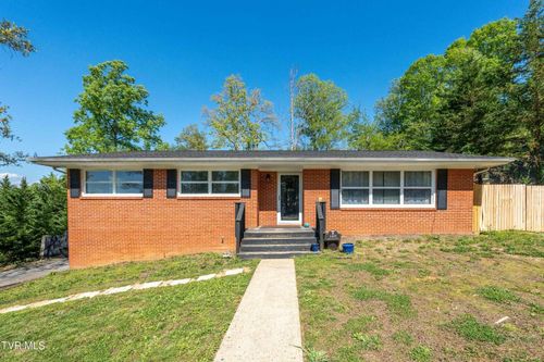 1405 Brentwood Dr, Greeneville, TN, 37743-6608 | Card Image