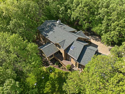 2050 Oakwood Rdg, Chanhassen, MN, 55317-9660 | Card Image