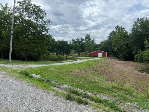 36987 W 63rd St, Camden, MO, 64017-9119 | Card Image