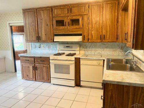 4931 Indian Trail, Saginaw Charter Township, MI, 48638 | Card Image