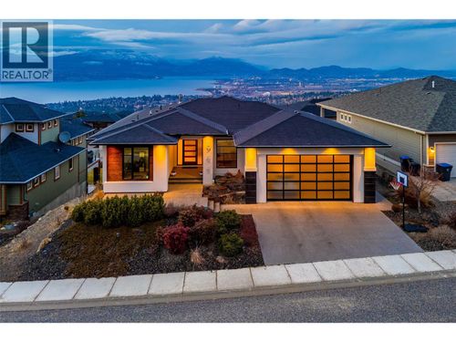 944 Hewetson Crt, Kelowna, BC, V1W5H8 | Card Image