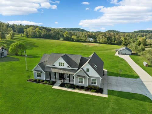 1704 Highway 70, Kingston Springs, TN, 37082-8200 | Card Image