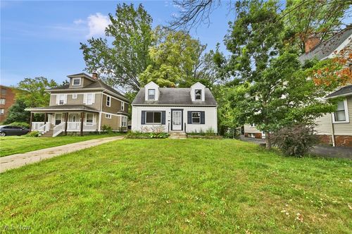 2400 Noble Rd, Cleveland Heights, OH, 44121-2108 | Card Image
