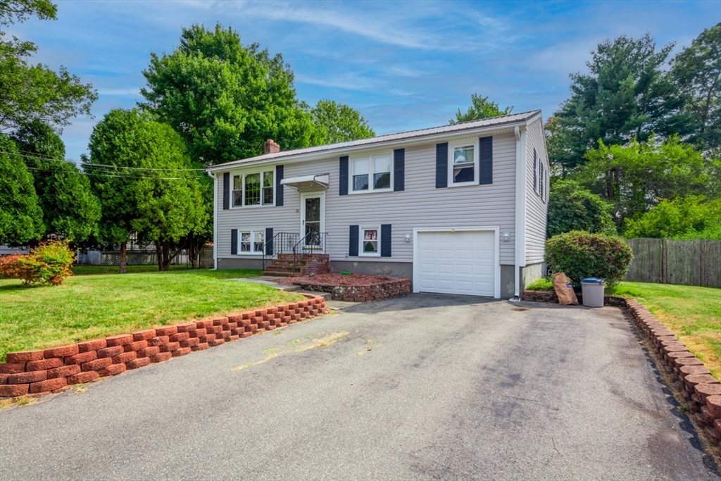 Theresa Rd, Brockton, MA 02302