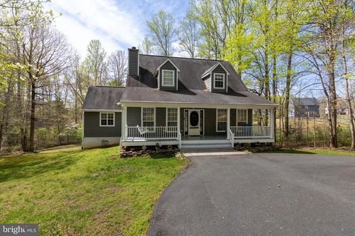 372 Daniels Rd, Barboursville, VA, 22923-2808 | Card Image
