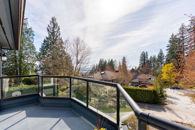 4188 Coventry Way, House other with 4 bedrooms, 3 bathrooms and 4 parking in North Vancouver BC | Image 15