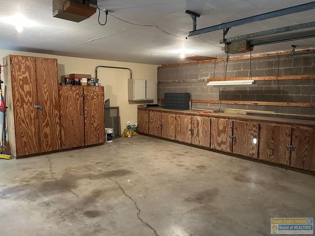602 Windward Dr, House other with 3 bedrooms, 3 bathrooms and 2 parking in Port Isabel TX | Image 67