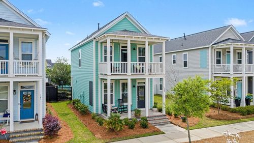 139 Midtown Ave, Summerville, SC, 29486-2164 | Card Image