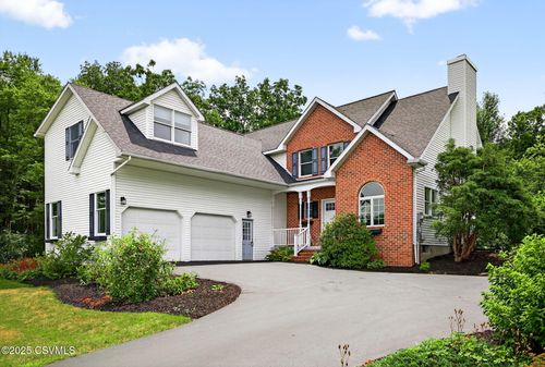 138 Thistle Way, Danville, PA, 17821-6784 | Card Image