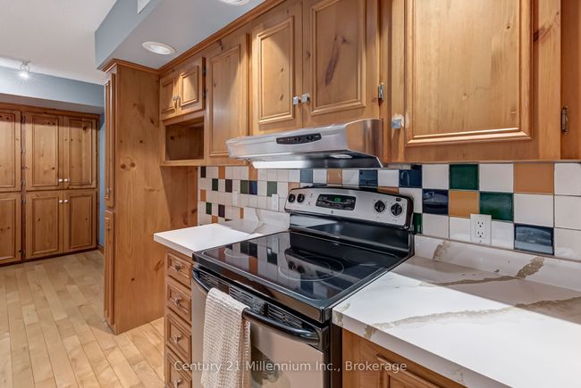 8 Willow Dr, House other with 5 bedrooms, 4 bathrooms and 3 parking in Tiny ON | Image 11
