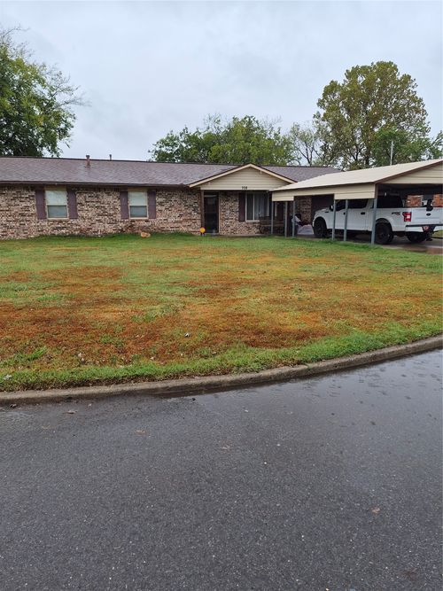 708 Se 3rd Street Se, Checotah, OK, 74426 | Card Image