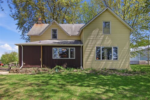 W10050 County Road I, Pepin, WI, 54759-4691 | Card Image