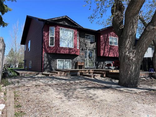 608 Alberni Street, Moosomin, SK, S0G3N0 | Card Image