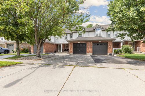 153 Werstine Terr, Cambridge, ON, N3C4G9 | Card Image