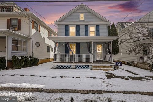 348 E Derry Rd, HERSHEY, PA, 17033-2711 | Card Image