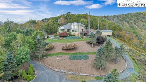 600 W Big Tree Rd, West Jefferson, NC, 28694-7426 | Card Image