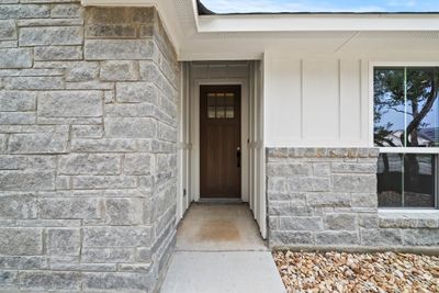 2 Stepping Stone Court, House other with 3 bedrooms, 2 bathrooms and 4 parking in Wimberley TX | Image 3