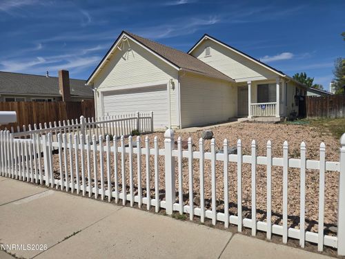 1220 O Callaghan Dr, Sparks, NV, 89434-0743 | Card Image