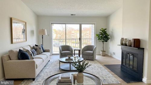 70 Juniper Way, TRENTON, NJ, 08619-4612 | Card Image