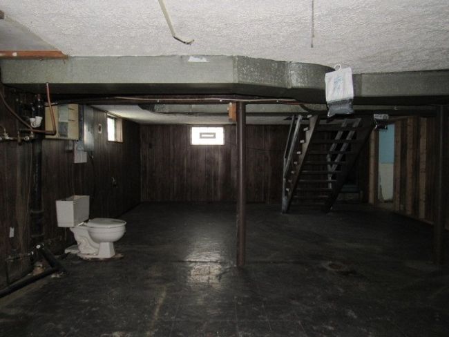 231 Sangston Ave, House other with 3 bedrooms, 1 bathrooms and 2 parking in Masontown PA | Image 18
