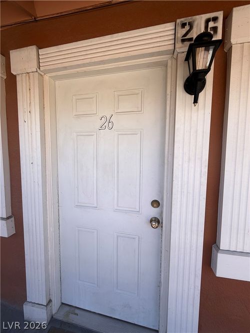 c26-521 S Maryland Pkwy, Las Vegas, NV, 89101-7237 | Card Image