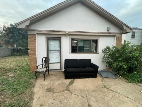 a-609 E North 16th St, Abilene, TX, 79601-3706 | Card Image