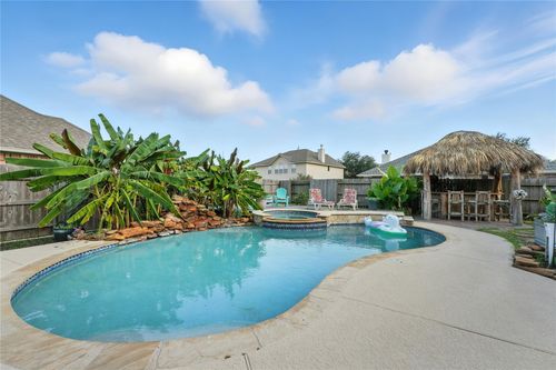 619 Widgeon Cv, Texas City, TX, 77590-2008 | Card Image